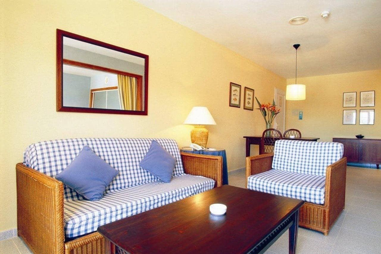 Aparthotel HG Jardin de Menorca Son Bou Exterior foto